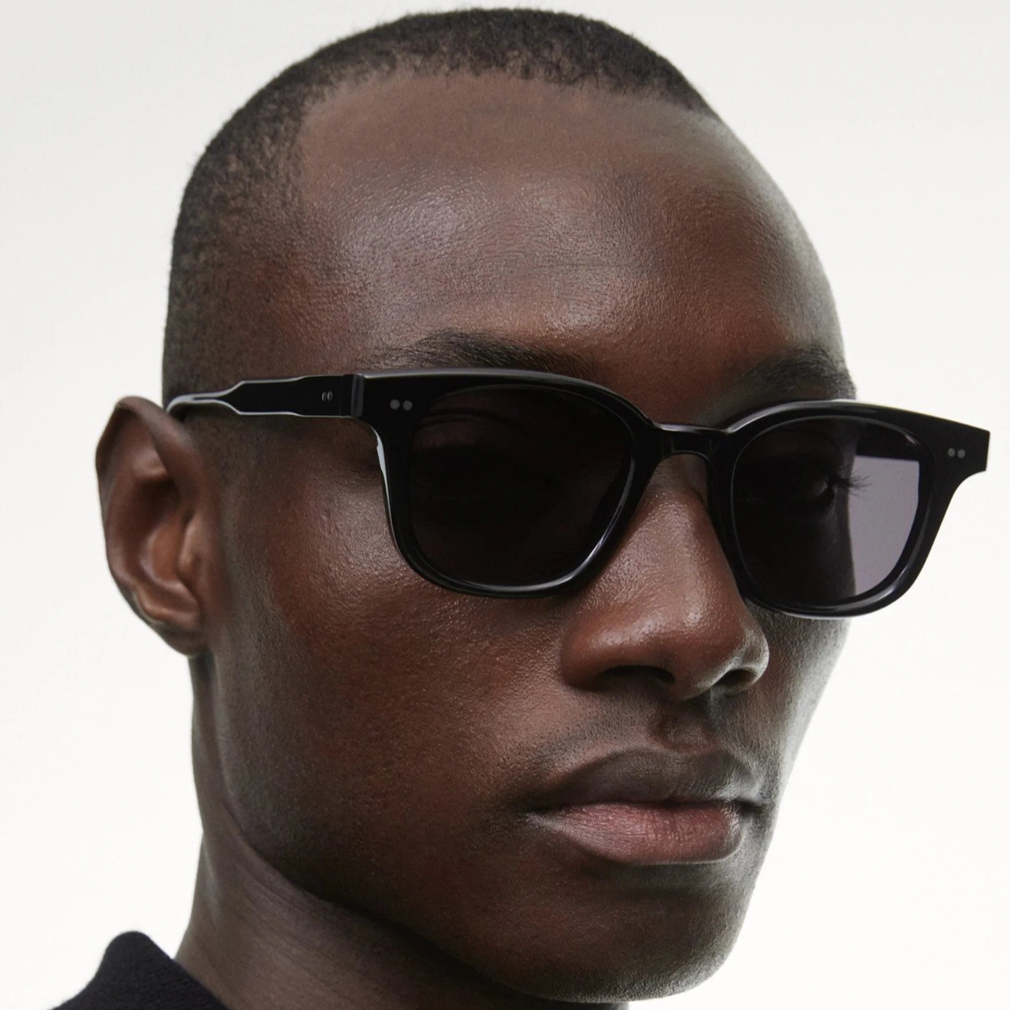 02 Sunglasses Black - Image 6
