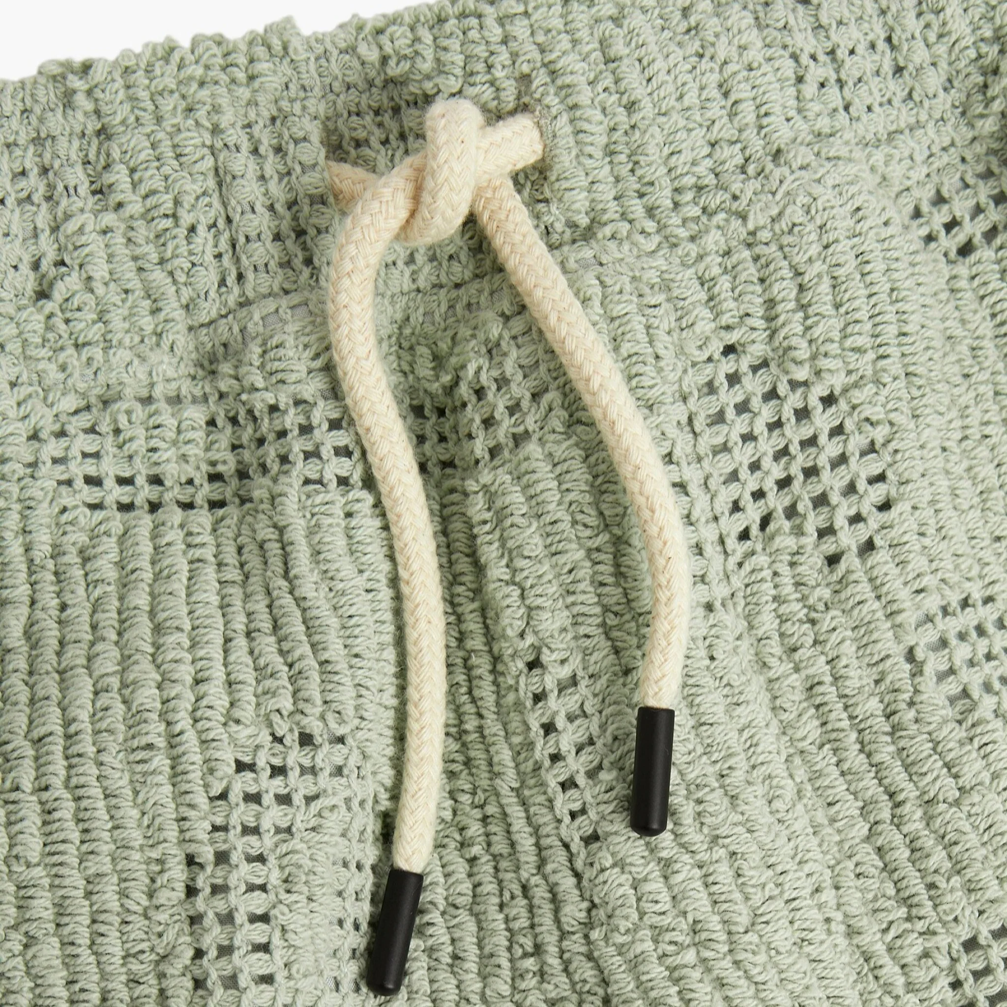 Cuba Crochet Shorts Galbanum - Image 5