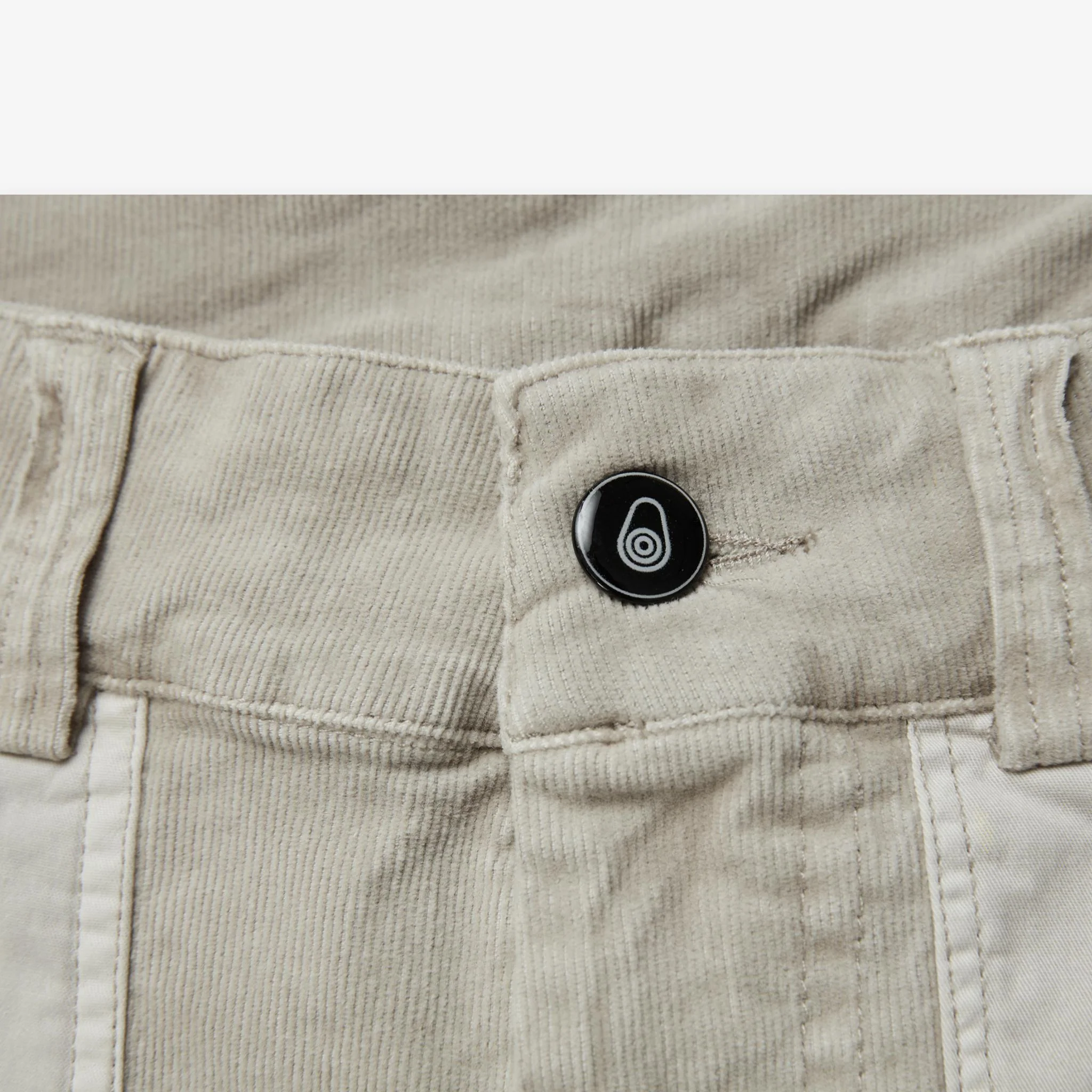 Corduroy Blocked Shorts Beige - Image 4