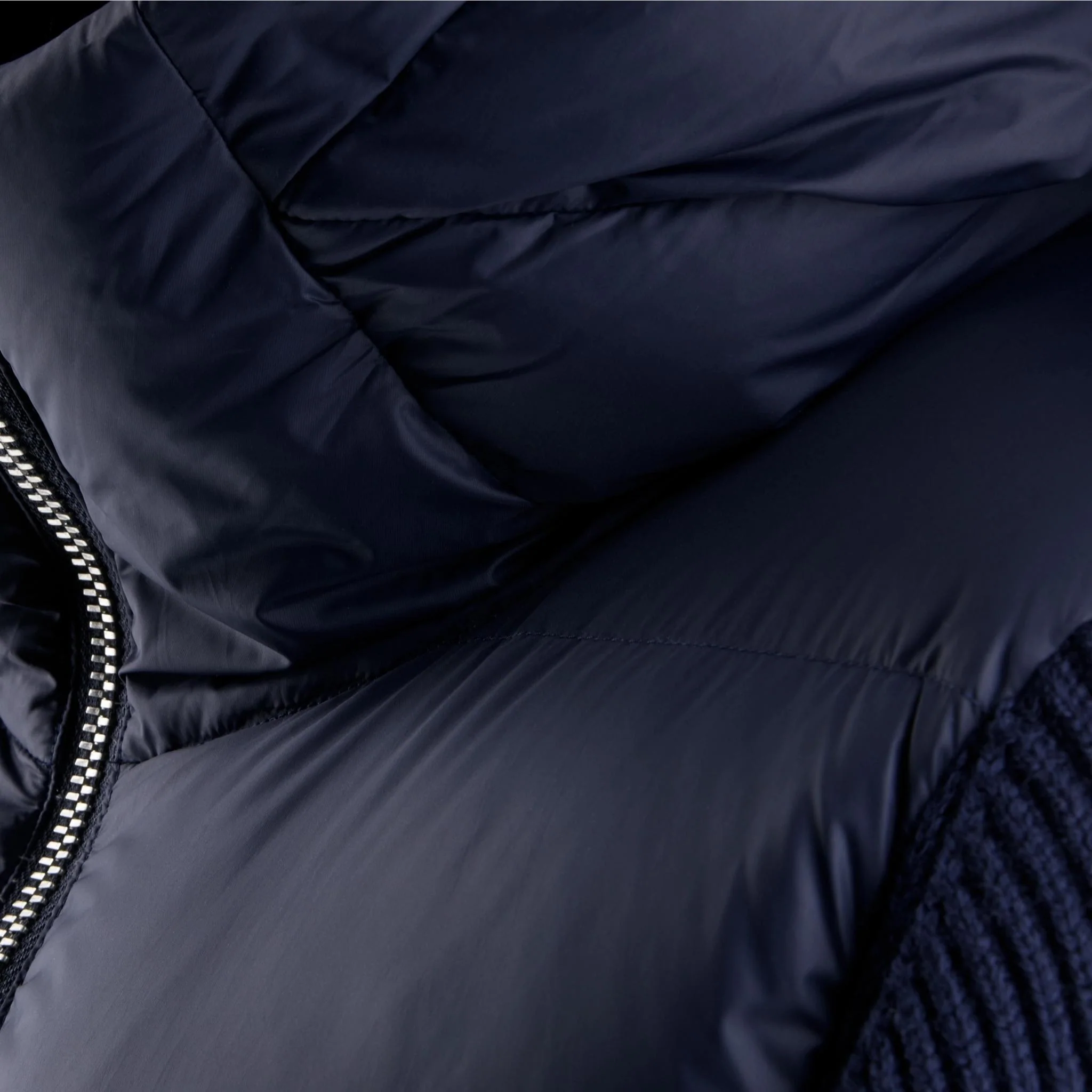 Ridge Knitted Hybrid Jacket Dark Navy - Image 6