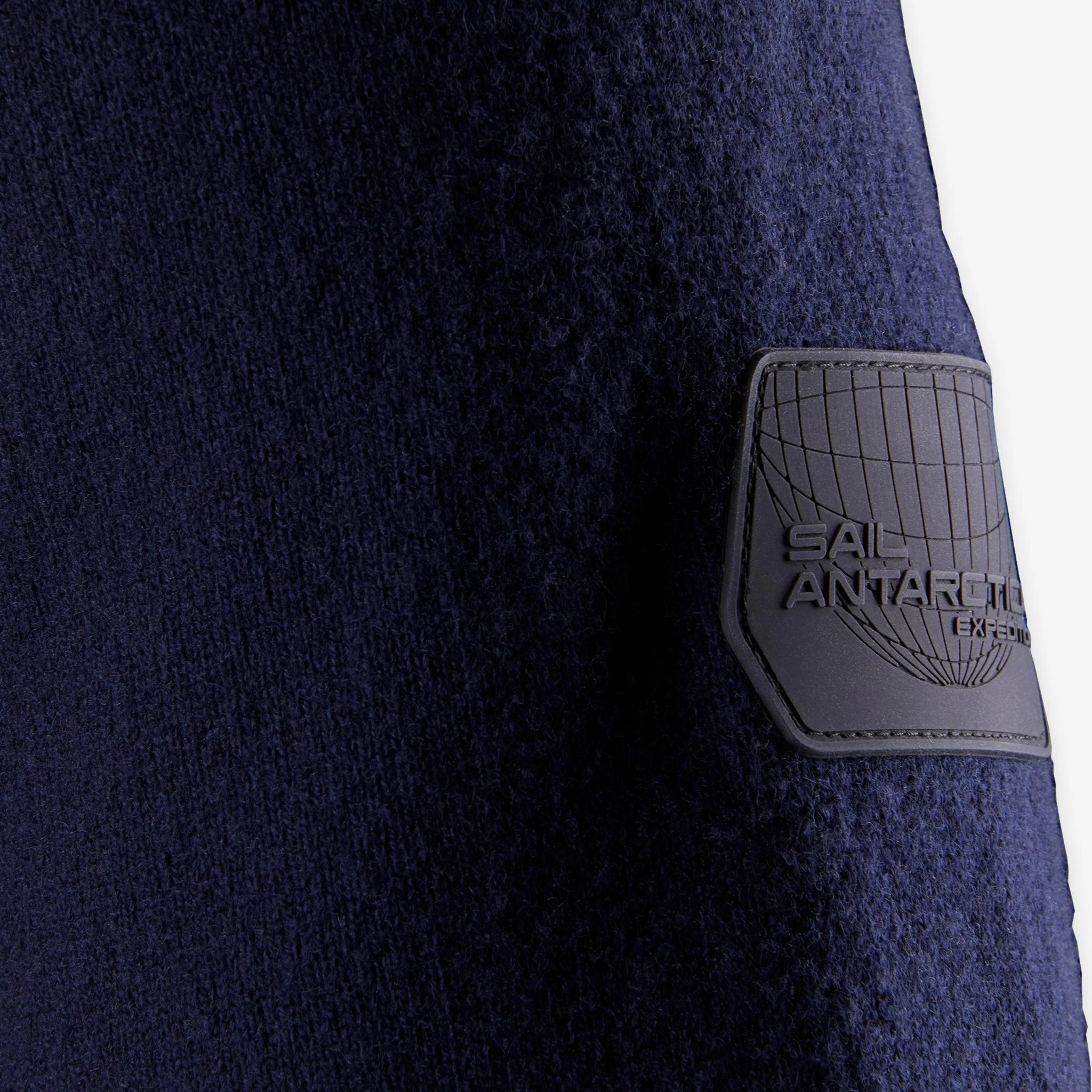 Spine Knitted Merino Crewneck Dark Navy - Image 5