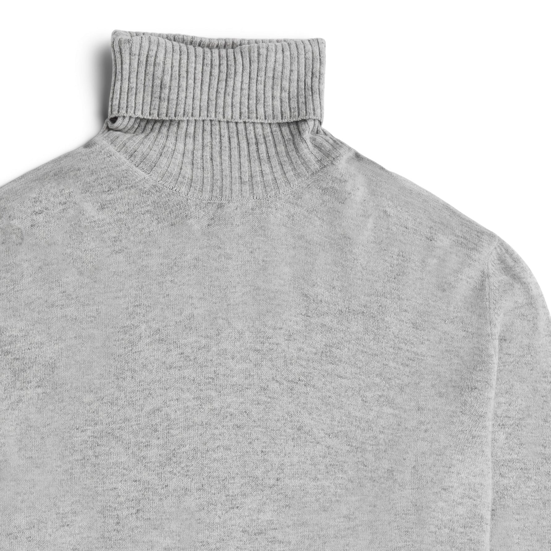 Turtleneck Light Grey - Image 3