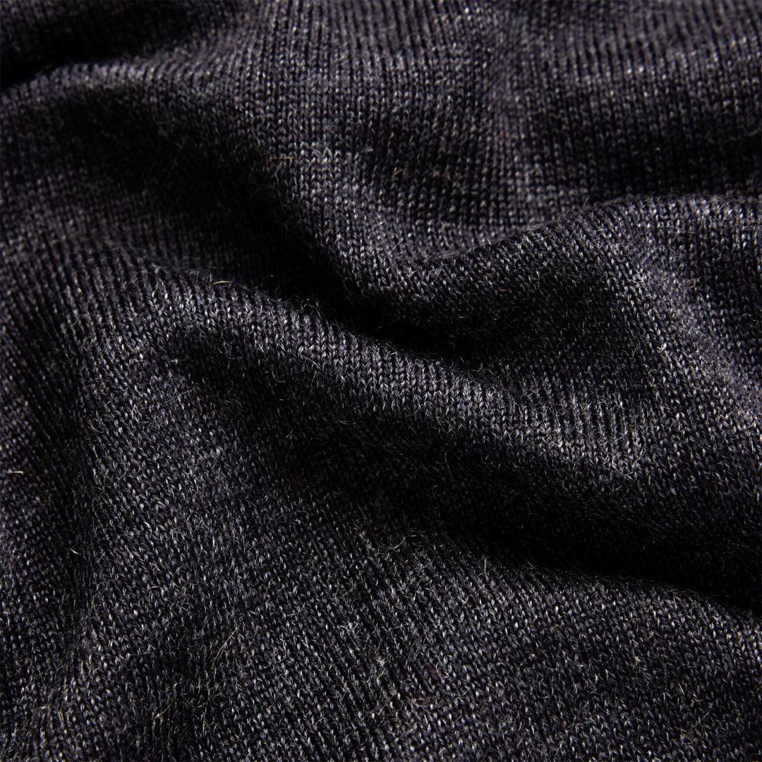 Venetie V-Neck Coal - Image 3